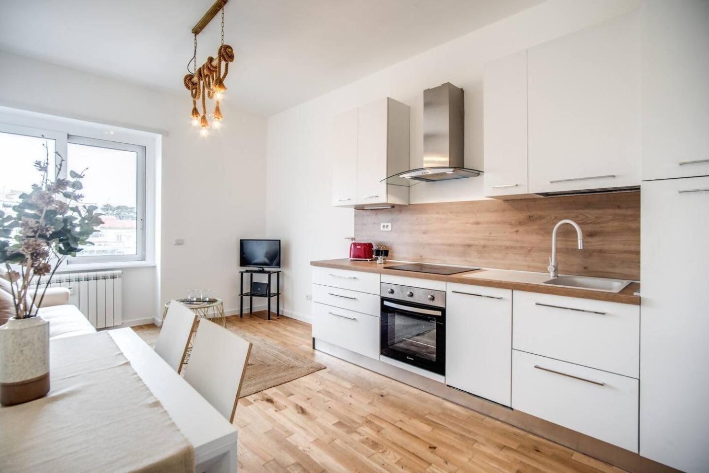 Naos Suite Close Popolo Square Рим Екстериор снимка