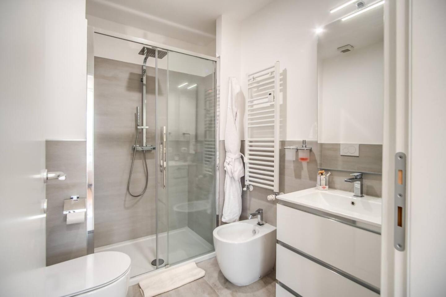 Naos Suite Close Popolo Square Рим Екстериор снимка