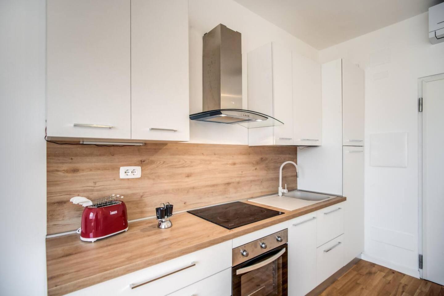 Naos Suite Close Popolo Square Рим Екстериор снимка